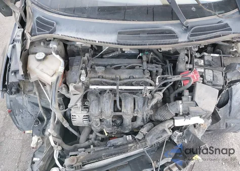 2013 Ford Fiesta Se z USA, uszkodzony, nr VIN 3FADP4BJ1DM205118